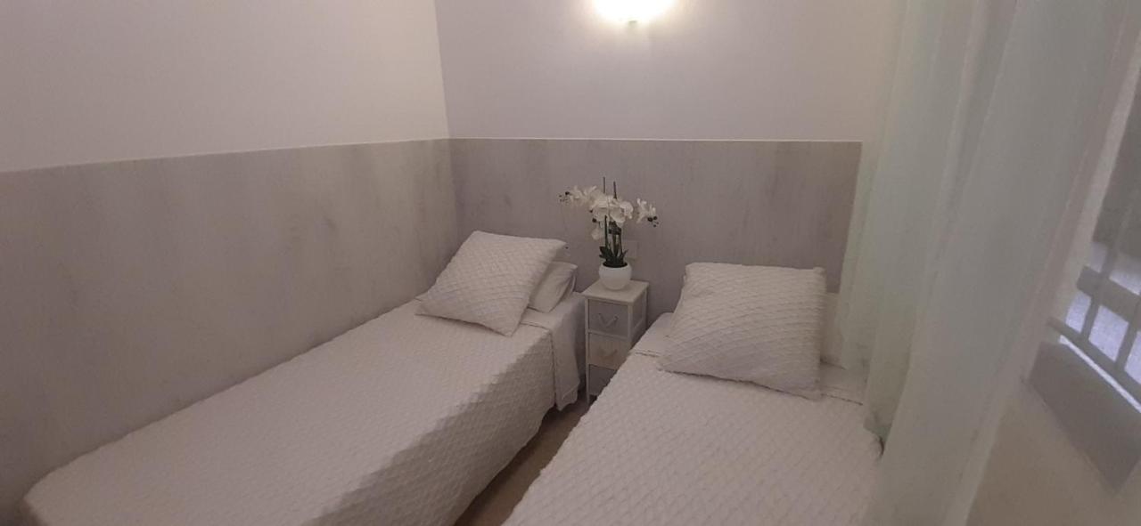 Ferienwohnung Roses Sobre El Mar Exterior foto